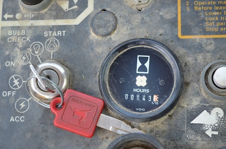 143 Hours on John Deere 544E TC Loader