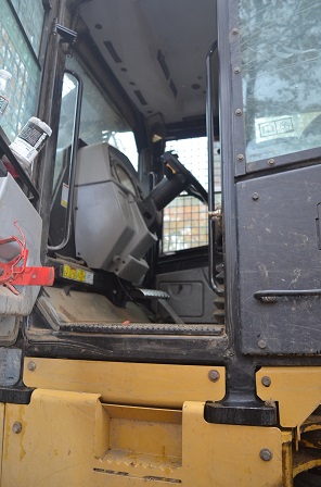 CAT 525 C Skidder Cab